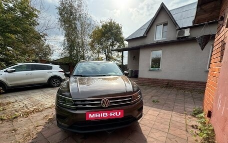 Volkswagen Tiguan II, 2020 год, 3 000 000 рублей, 4 фотография