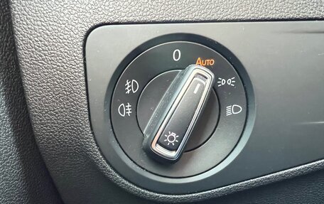Volkswagen Tiguan II, 2018 год, 3 300 000 рублей, 18 фотография