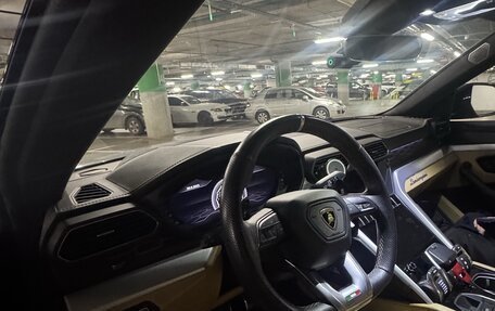 Lamborghini Urus I, 2018 год, 19 000 000 рублей, 7 фотография