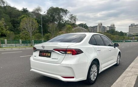 Toyota Corolla, 2022 год, 1 240 000 рублей, 5 фотография