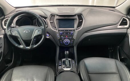 Hyundai Santa Fe III рестайлинг, 2017 год, 1 690 000 рублей, 15 фотография