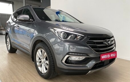 Hyundai Santa Fe III рестайлинг, 2017 год, 1 690 000 рублей, 3 фотография
