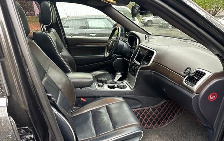 Jeep Grand Cherokee, 2016 год, 3 550 000 рублей, 11 фотография