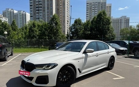 BMW 5 серия, 2021 год, 4 550 000 рублей, 3 фотография