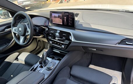 BMW 5 серия, 2021 год, 4 550 000 рублей, 19 фотография