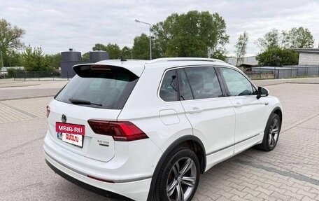 Volkswagen Tiguan II, 2017 год, 2 100 000 рублей, 4 фотография