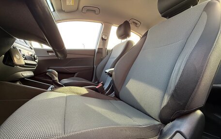 Hyundai Solaris II рестайлинг, 2017 год, 1 450 000 рублей, 19 фотография