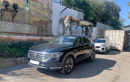 Volkswagen Touareg III, 2018 год, 5 345 000 рублей, 7 фотография