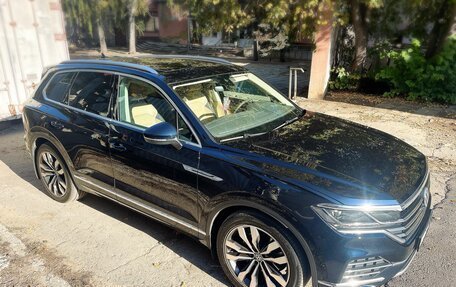 Volkswagen Touareg III, 2018 год, 5 345 000 рублей, 6 фотография