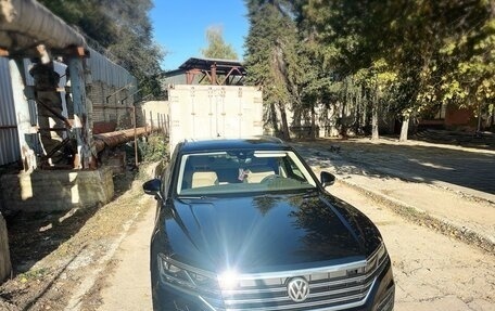 Volkswagen Touareg III, 2018 год, 5 345 000 рублей, 3 фотография