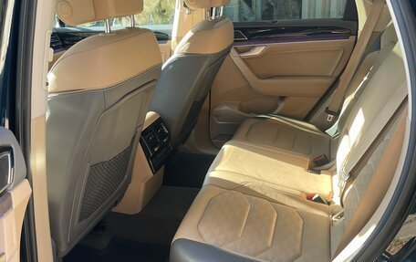 Volkswagen Touareg III, 2018 год, 5 345 000 рублей, 24 фотография