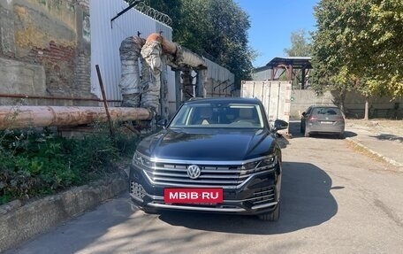 Volkswagen Touareg III, 2018 год, 5 345 000 рублей, 18 фотография