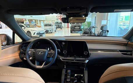 Lexus RX IV рестайлинг, 2025 год, 8 200 000 рублей, 13 фотография
