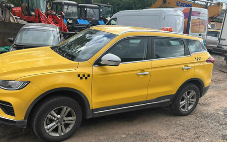 Geely Atlas, 2024 год, 1 635 000 рублей, 3 фотография