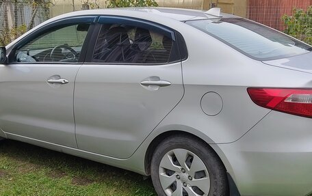 KIA Rio III рестайлинг, 2014 год, 999 999 рублей, 5 фотография