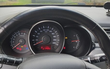KIA Rio III рестайлинг, 2014 год, 999 999 рублей, 11 фотография