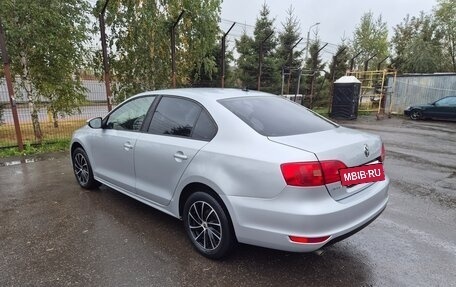 Volkswagen Jetta VI, 2013 год, 1 050 000 рублей, 4 фотография