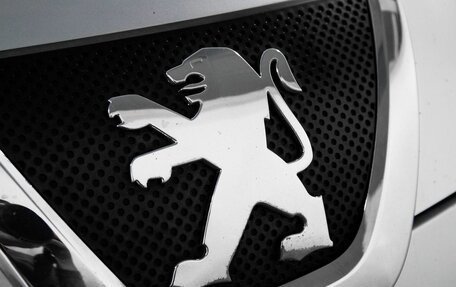 Peugeot 4007, 2010 год, 875 000 рублей, 18 фотография