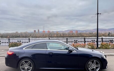 Mercedes-Benz E-Класс, 2018 год, 3 800 000 рублей, 5 фотография
