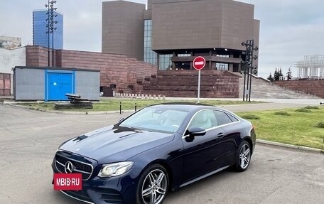 Mercedes-Benz E-Класс, 2018 год, 3 800 000 рублей, 3 фотография