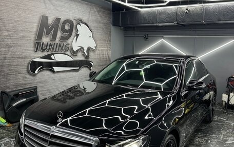 Mercedes-Benz E-Класс, 2020 год, 3 300 000 рублей, 1 фотография