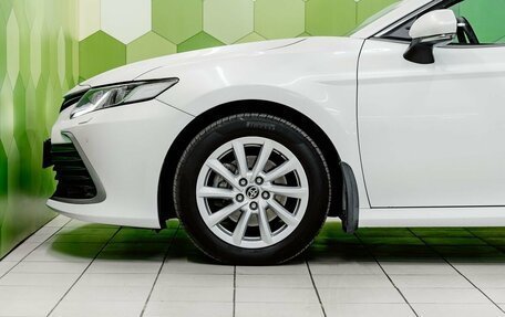Toyota Camry, 2022 год, 3 600 000 рублей, 9 фотография