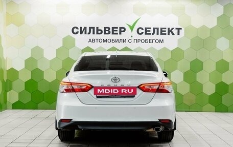 Toyota Camry, 2022 год, 3 600 000 рублей, 4 фотография