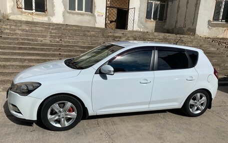 KIA cee'd I рестайлинг, 2011 год, 770 000 рублей, 3 фотография
