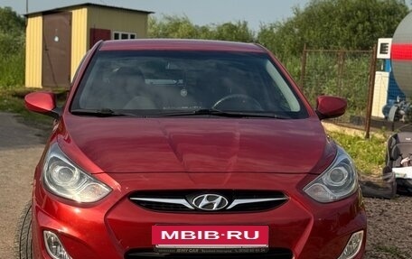 Hyundai Solaris II рестайлинг, 2012 год, 650 000 рублей, 2 фотография