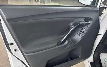 Toyota Verso I, 2013 год, 1 449 000 рублей, 15 фотография