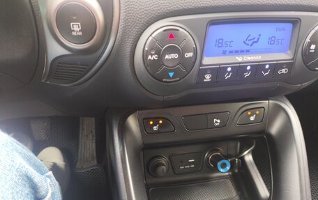 Hyundai ix35 I рестайлинг, 2015 год, 1 250 000 рублей, 13 фотография
