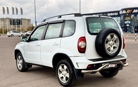 Chevrolet Niva I рестайлинг, 2012 год, 550 000 рублей, 7 фотография