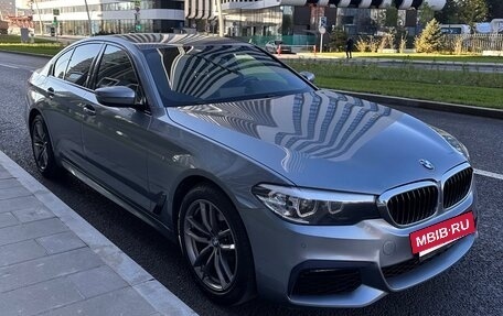 BMW 5 серия, 2018 год, 3 250 000 рублей, 2 фотография