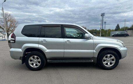 Toyota Land Cruiser Prado 120 рестайлинг, 2007 год, 1 980 000 рублей, 11 фотография