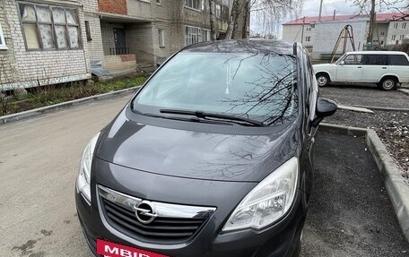Opel Meriva, 2010 год, 600 000 рублей, 3 фотография