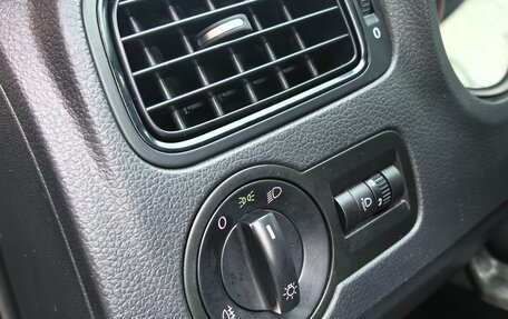 Volkswagen Polo VI (EU Market), 2012 год, 800 000 рублей, 12 фотография