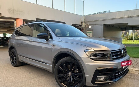 Volkswagen Tiguan II, 2021 год, 3 450 000 рублей, 2 фотография