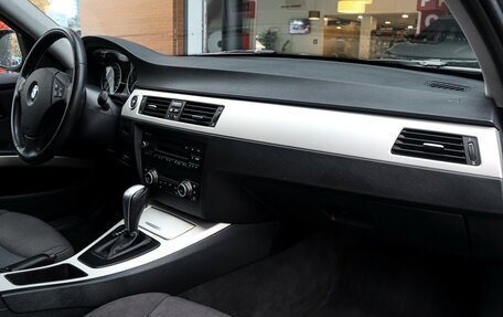 BMW 3 серия, 2011 год, 1 290 000 рублей, 9 фотография