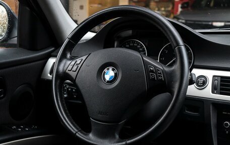 BMW 3 серия, 2011 год, 1 290 000 рублей, 13 фотография