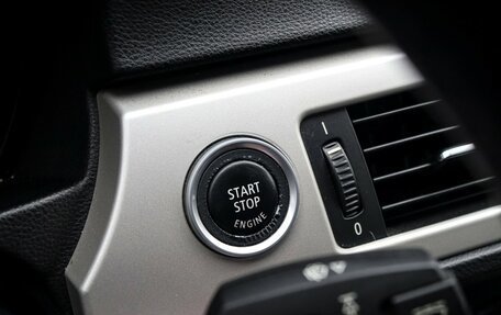 BMW 3 серия, 2011 год, 1 290 000 рублей, 16 фотография