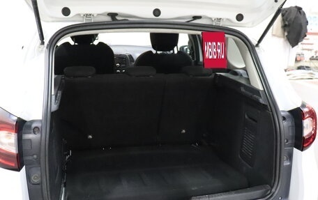 Renault Kaptur I рестайлинг, 2018 год, 998 000 рублей, 16 фотография