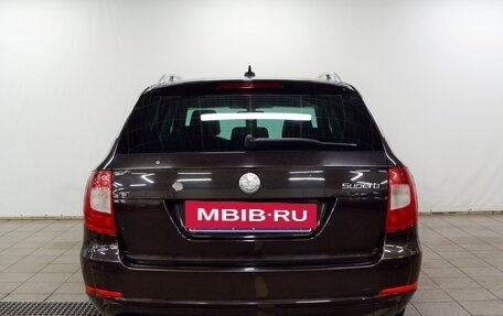 Skoda Superb III рестайлинг, 2013 год, 1 000 000 рублей, 6 фотография