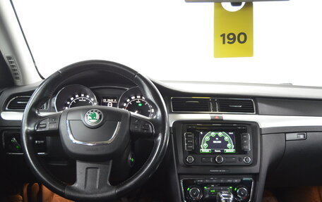 Skoda Superb III рестайлинг, 2013 год, 1 000 000 рублей, 12 фотография