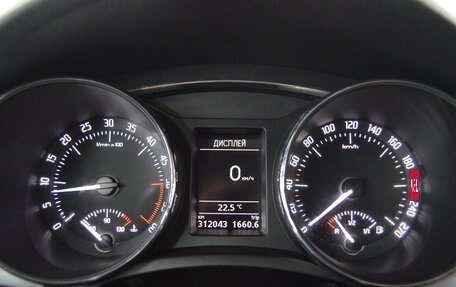 Skoda Superb III рестайлинг, 2013 год, 1 000 000 рублей, 13 фотография