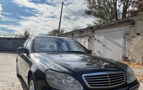 Mercedes-Benz S-Класс, 1999 год, 500 000 рублей, 2 фотография