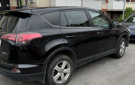 Toyota RAV4, 2017 год, 1 800 000 рублей, 4 фотография