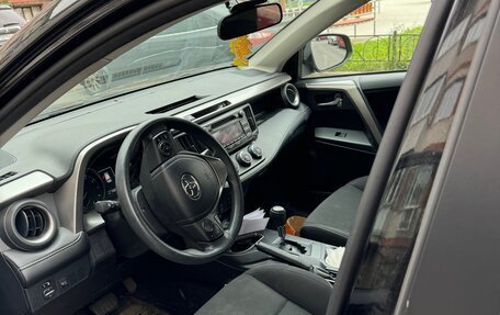 Toyota RAV4, 2017 год, 1 800 000 рублей, 5 фотография