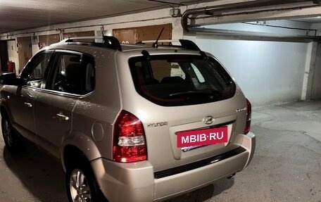 Hyundai Tucson III, 2008 год, 1 250 000 рублей, 3 фотография
