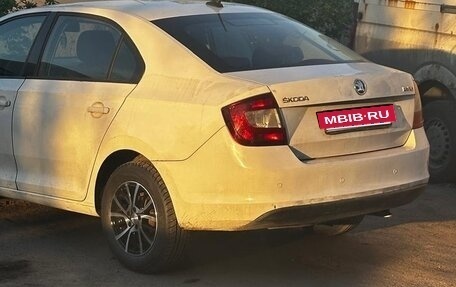 Skoda Rapid I, 2017 год, 450 000 рублей, 5 фотография