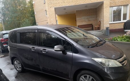 Honda Freed I, 2013 год, 1 400 000 рублей, 3 фотография